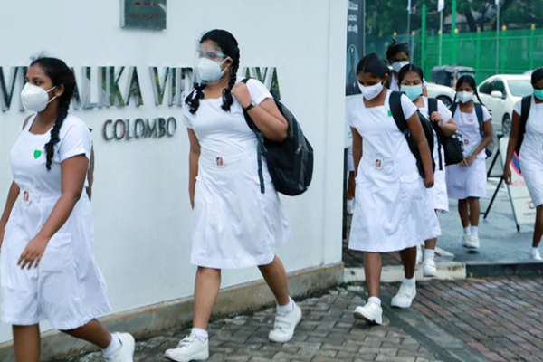 பாடசாலை மாணவர்களுக்கு கல்வி அமைச்சு விடுத்த கோரிக்கை! | Ministry Of Education Requests School Children