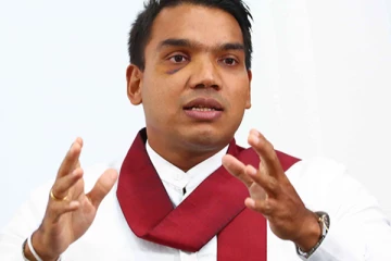 முடிந்தால் தோற்கடியுங்கள் பார்க்கலாம் - நாமல் பகிரங்க சவால்