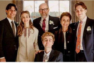 பிரான்ஸ் தலைநகரில் இளம் வயதில் மரணமடைந்த இளவரசர்: தந்தை வெளியிட்டுள்ள துயரச் செய்தி