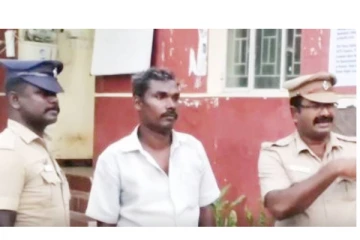 போலீசுக்கே கொலை மிரட்டல் விடுத்த ரவுடி - குண்டுக்கட்டாக தட்டித்தூக்கிய பரபரப்பு சம்பவம்