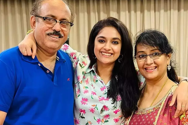 இன்று பிறந்தநாள் கொண்டாடும் நடிகை கீர்த்தி சுரேஷின் முழு சொத்து மதிப்பு, சம்பளம் விவரம் தெரியுமா.. இதோ | Keerthy Suresh Net Worth And Salary Details இன்று பிறந்தநாள் கொண்டாடும் நடிகை கீர்த்தி சுரேஷின் முழு சொத்து மதிப்பு, சம்பளம் விவரம் தெரியுமா.. இதோ | Keerthy Suresh Net Worth And Salary Details