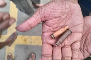 ரம்புக்கனையில்   கட்டவிழ்த்து விடப்பட்ட வன்முறை; ஒருவர் பலி;  வெளியான அதிர்ச்சித் தகவல்! (Photos)