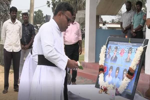 32 ஆண்டுகள் கடந்தும் மறையாத நினைவு: இலங்கை கடற்படை தாக்குதலில் உயிரிழந்த கடற்றொழிலாளர்களுக்கு அஞ்சலி | Fishermen Murdered By The Sri Lankan Navy