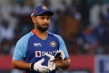 “ஒய்வெடுக்க யாரும் நேரம் கொடுப்பதில்லை” ரிஷப் பண்ட் குடும்பத்தினர் குற்றச்சாட்டு