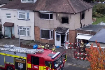 பிரித்தானியாவில் இலங்கைத் தமிழ் குடும்பம் ஒன்றுக்கு நேர்ந்த கதி;  பெரும் சோகத்தில் அப்பகுதி மக்கள்