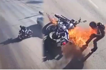 விபத்தில் சிக்கிய நபர்! நொடியில் உடம்பில் பற்றி எரிந்த நெருப்பு: திக் திக் காட்சி