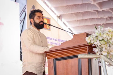 நாடாளுமன்ற அமர்வுக்கு பிரதமர் தலைமையிலானவர்கள்  சைக்கிளில் வருவார்கள் ? - இம்ரான் எம்.பி