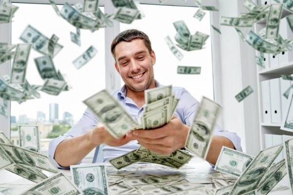 கடைசியாக எஞ்சிய லொட்டரி சீட்டில் தேடிவந்த அதிஷ்டம்! | Us Lucky Man Won Lottery Lot Of Dollars