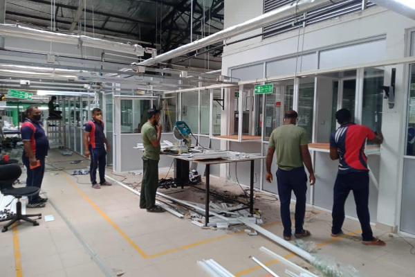 ශ්‍රී ලංකාවේ විශාලතම COVID ප්‍රතිකාර පහසුකම යුද හමුදාව විසින් ඉදිකරන ලදි(VIDEO)/(PHOTOS) | The Biggest Covid Hospitel In Sri Lanka