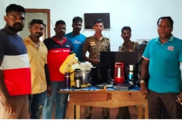 விசேட குற்றத்தடுப்பு பிரிவினரின் அதிரடி நடவடிக்கையால் மீட்கப்பட்டுள்ள பணம்(Photo)