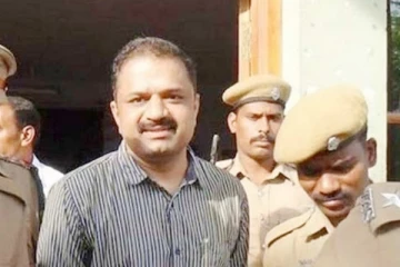 பேரறிவாளன் விடுதலை வழக்கு - உச்சநீதிமன்றம் தீர்ப்பு ஒத்திவைப்பு