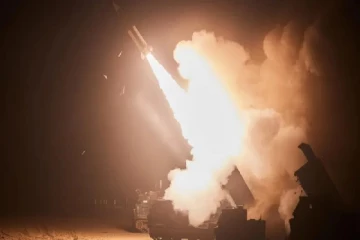 ரஷ்ய படைகளுக்கு ஏற்படப்போகும் பேரிழப்பு : உக்ரைனுக்கு அமெரிக்கா வழங்கிய நீண்டதூர ஏவுகணைகள்