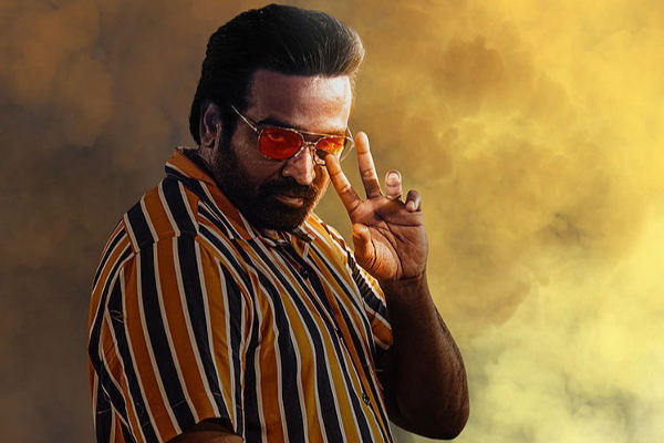 வெப்-சீரிஸில் நடிப்பதற்காக கோடிக்கணக்கில் சம்பளம் வாங்கும் விஜய் சேதுபதி ! எவ்வளவு தெரியுமா? | Vijay Sethupathi Salary For Web Series