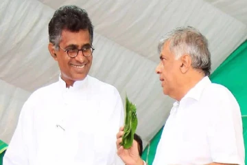 ஆட்டம் காணுமா சஜித் தரப்பு- ரணிலுடன் கைகோர்க்கும் மற்றுமொரு முக்கிய புள்ளி