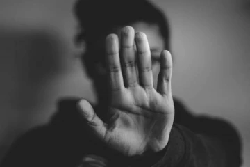 இலங்கையில் 5 தில் ஒரு பெண்ணுக்கு ஏற்படும் பெரும் துயரம்!