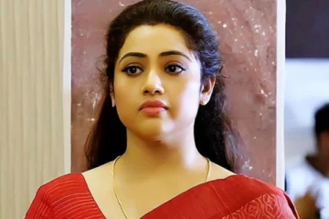 இரண்டு மணி நேரமா..? அப்ப 12 லட்ச கொடுங்க... கண்டிஷன் போடும் மீனா