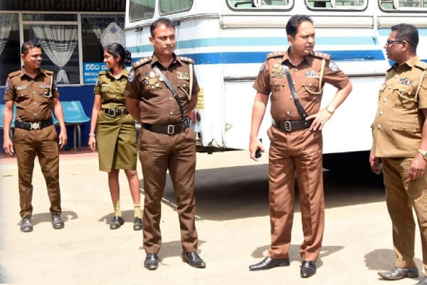 கொழும்பில் மக்களை மயக்கமடையச் செய்யும் மர்ம பெண்கள் - வெளியான அதிர்ச்சித் தகவல் | Police Warned Colombo People