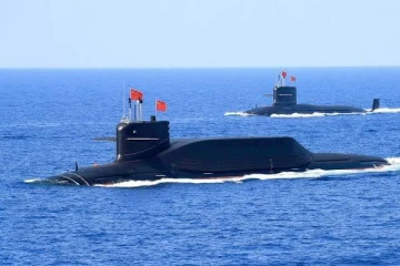 உலகின் கவனத்தை ஈர்த்த  சீனாவின் புதிய நீர்மூழ்கி கப்பல் !