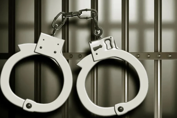 மட்டக்களப்பில் சி.ஐ.டி அதிகாரிகளால் தாக்குதலுக்குள்ளான புகைப்படக் கலைஞர்கள் | Attack By Cid Officers In Batticaloa