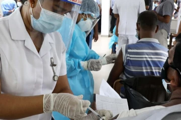 இலங்கையில் நாளை முதல் பூஸ்டா் தடுப்பூசிகள்