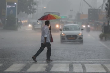 தமிழகத்தில் இன்று 8 மாவட்டங்களில் கனமழை பெய்யும்- எந்தெந்த மாவட்டங்கள் தெரியுமா?