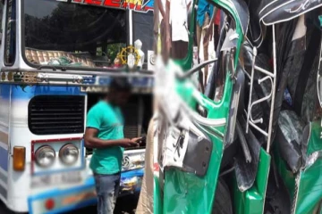 රිය අනතුරකින් බිළිඳෙක් මිය ගිය පුවත..