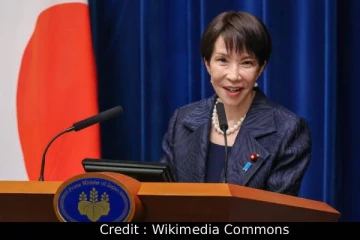 தலைமைப் பொறுப்பேற்று நடத்த எனக்கு தகுதி உள்ளதா? மக்களைக் கேட்கும் நாடொன்றின் பிரதமர்