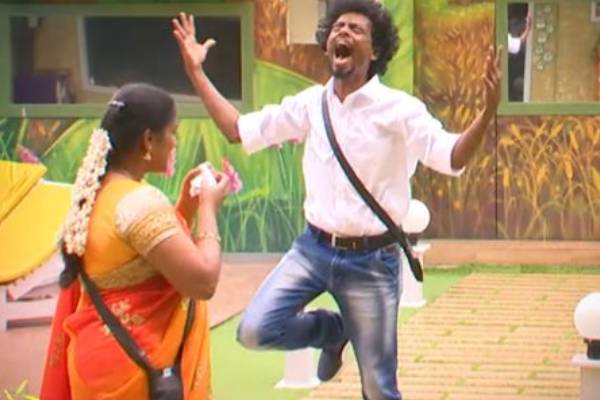 குழந்தை இல்லாமல் பல ஆண்டுகள் கழித்து பிறந்த சென்ராயன் மகன்களா?- லேட்டஸ்ட் குடும்ப புகைப்படம்