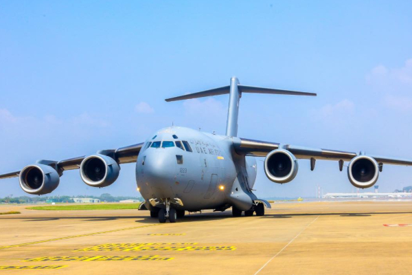 27 மெட்ரிக் தொன் நிவாரணம்! கட்டுநாயக்க விமான நிலையத்தை வந்தடைந்த UAE இன் C-17 | Uae S C 17 Arriving At Katunayake Airport 27 மெட்ரிக் தொன் நிவாரணம்! கட்டுநாயக்க விமான நிலையத்தை வந்தடைந்த UAE இன் C-17 | Uae S C 17 Arriving At Katunayake Airport