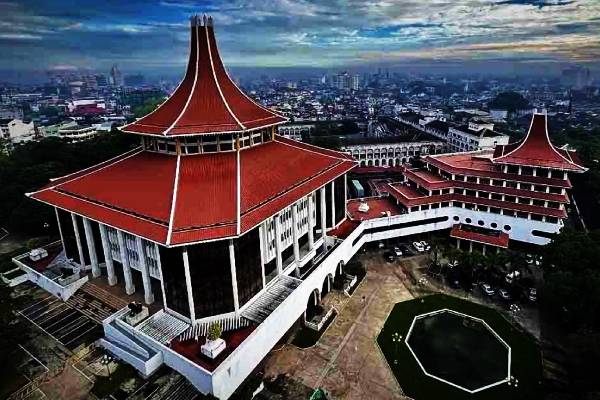 மருத்துவ பீடத்திற்கு அனுமதிக்கப்படாமல் நிராகரிக்கப்பட்ட மாணவன்...! நீதிமன்றின் உத்தரவு | Supreme Court Orders Ugc Admit Medical Student