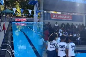 வெகுசிறப்பாக ஆரம்பமாகியுள்ள புளூஃபின் நீச்சல் போட்டிகள்