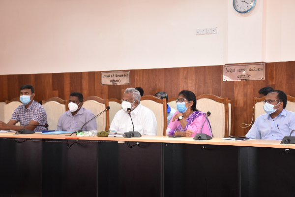 கடற்றொழிலாளர்கள் எதிர்நோக்கும் பிரச்சினைகள் குறித்து டக்ளஸ் தலைமையில் ஆராய்வு! (Photos) | Srilanka India Fishermen Douglasdevananda Today