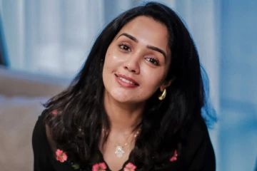 எங்கேயும் எப்போதும் பட நடிகை அனன்யாவின் லேட்டஸ்ட் போட்டோஷூட்...