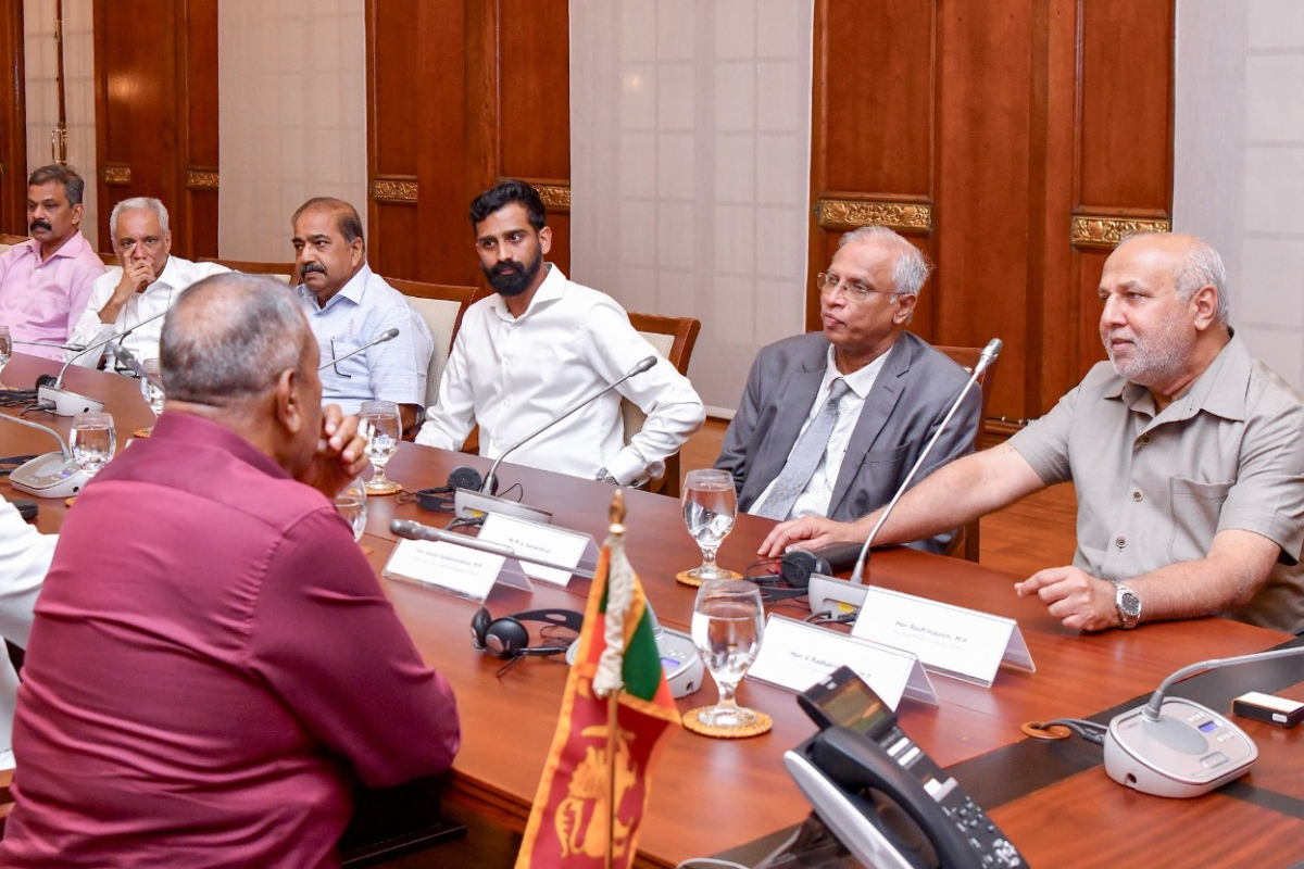 ஜனாதிபதி - 6 தமிழ்க் கட்சிகளின் தலைவர்கள் சந்திப்பில் திட்டவட்டமான தீர்மானம் எதுவும் எட்டப்படவில்லை..! | President Meeting With Leaders Six Tamil Parties