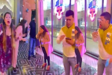 ஓட்டல் மவுத் ஃப்ரெஷ்னரால் ரத்த வாந்தி எடுத்த குடும்பம்; அதிர்ச்சியை ஏற்படுத்திய சம்பவம்!