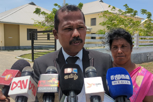 கொக்குத்தொடுவாய் மனிதபுதைகுழி அகழ்வுக்குரிய நிதியை விடுவிக்க தாமதம் | Excavation Of Kokkuthodduwai Human Burial