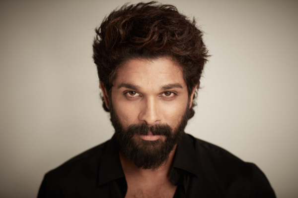 அல்லு அர்ஜுடன் இணையும் இரண்டு முன்னணி நடிகைகள்.. லேட்டஸ்ட் அப்டேட் | Top Actresses Going Join With Allu Arjun