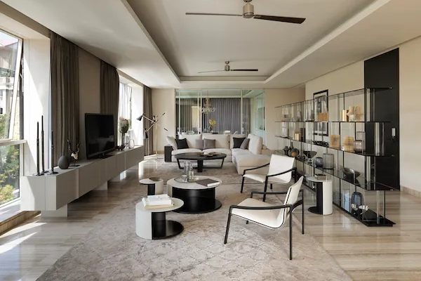 மாதம் 4 லட்சம் ரூபாய் வாடகை கட்டும் பிரபல நடிகர்.. யார் பாருங்க | Ranbir Kapoor And Alia Bhatt Rent House For 4 Lakh