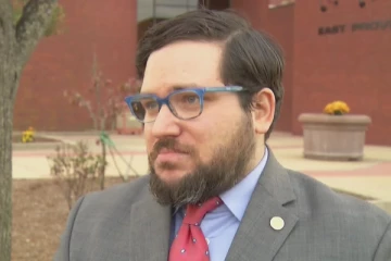 இறந்துவிட்டதாக ஏமாற்றி, சுற்றத்திறந்த குற்றவாளி கொரோனாவால் மாட்டிக்கொண்ட வேடிக்கை சம்பவம்!