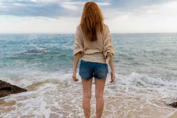 இலங்கையர்களை ஏமாற்ற இளம் பெண்கள் தலைமையிலான மோசடி கும்பல்