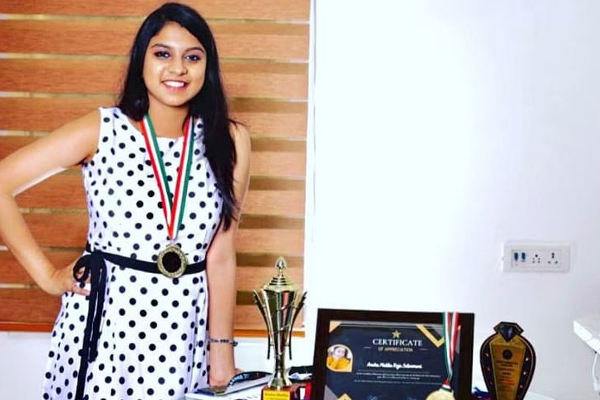 வெளிநாட்டில் படிக்கும் ரோஜா மகளின் லட்சியம் இது தான்! சர்ச்சைக்கு முற்றுப்புள்ளி | Roja Daughter Anshumalika Selvamani