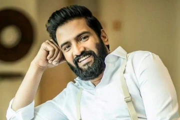 நடிகர் சந்தானத்தின் முழு சொத்து மதிப்பு எவ்வளவு தெரியுமா.. இத்தனை கோடியா