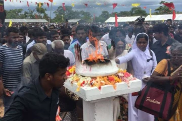 பேரெழுச்சிக்கு தயாரானது முள்ளிவாய்க்கால் நினைவு முற்றம் (காணொளி)