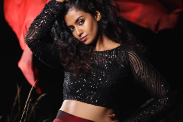 பாரதி கண்ணம்மா நடிகை ரோஷ்ணியா இப்படி? லேட்டஸ்ட் போட்டோஷூட் ஸ்டில்கள்