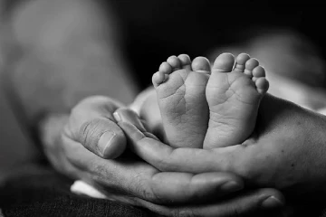 உதட்டு காயத்திற்கு சிகிச்சை ; 18 மாத குழந்தை பலி ; விசாரணை தீவிரம்