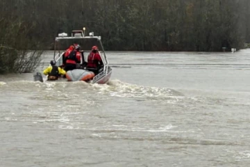 வாஷிங்டனில் வௌ்ளம்: பல ஆயிரம் குடும்பங்கள் வௌியேற்றம்