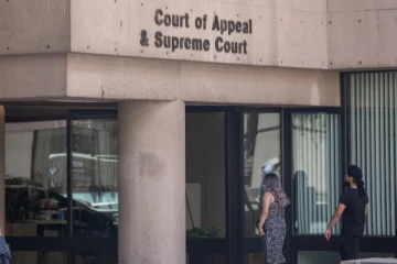 இரண்டு கொலைகளை மேற்கொண்ட கனடியருக்கு நீதிமன்றம் விதித்த தண்டனை