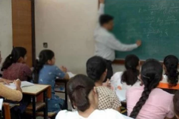 தனியார் மேலதிக வகுப்பு ஆசிரியர்களின் கோரிக்கை