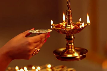 வேண்டுதல் நிறைவேற பஞ்சமுக தீப வழிபாடு