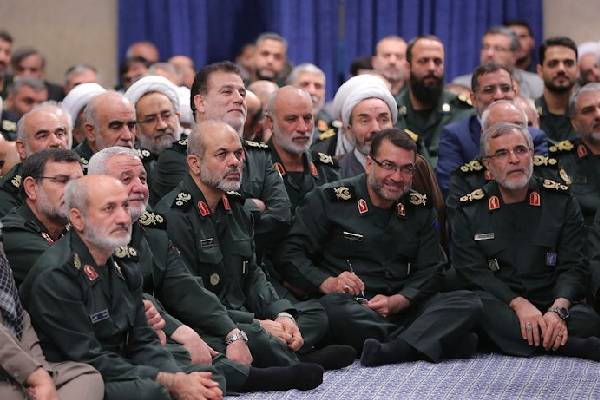 ஈரானுக்கு எதிராக... ஐரோப்பிய ஒன்றியத்தின் முடிவுக்கு இறுதியில் கட்டுப்பட்ட பிரான்ஸ் | France Backs Irgc On Eu List